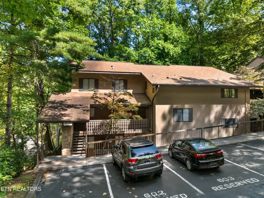 1235 Ski Mountain Rd #602, Gatlinburg, TN 37738 - #2