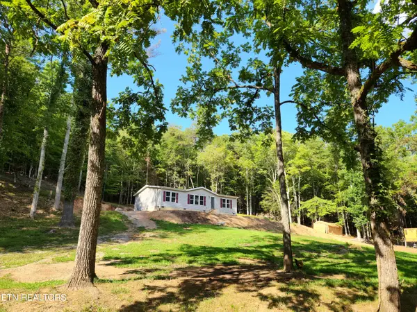 2364 Mount Pleasant Rd, Vonore, TN 37885