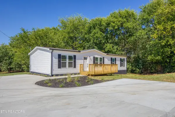 399 E Watkins Rd, Loudon, TN 37774