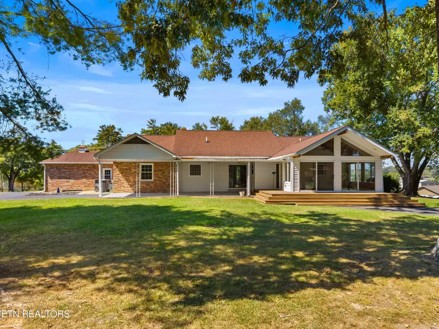 1328 W Main St, White Pine, TN 37890 - #2