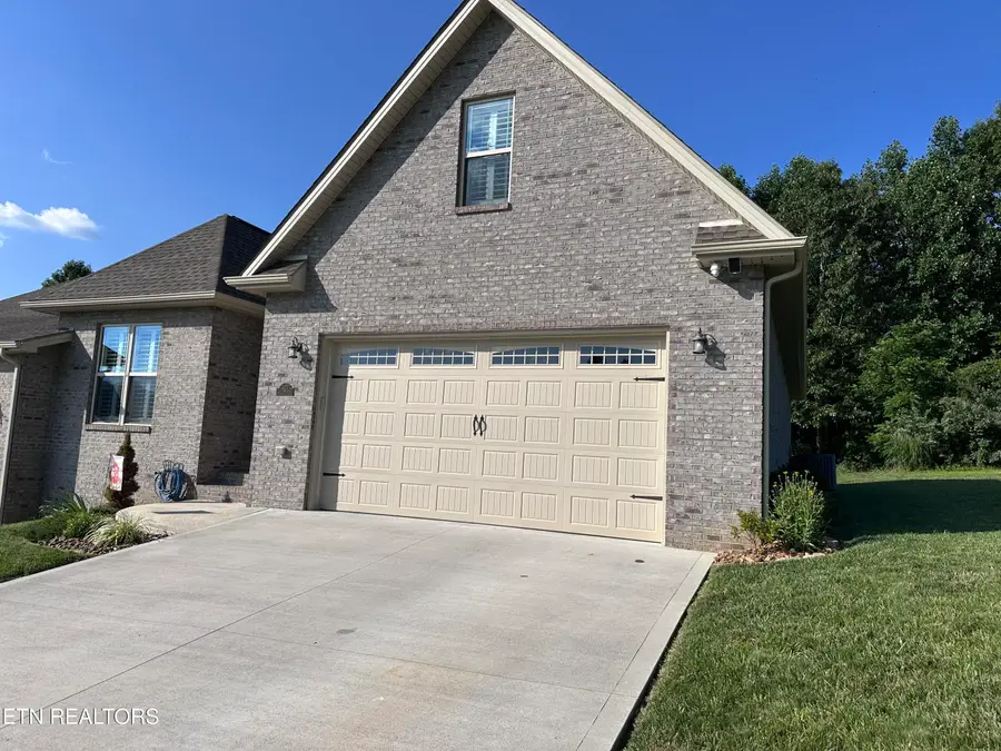 427 Cromwell St, Harrogate, TN 37752 - #2