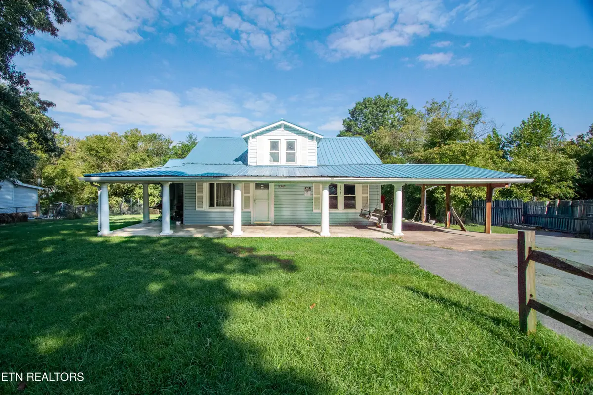 2316 Reservoir Rd, Kingsport, TN 37660 - #1