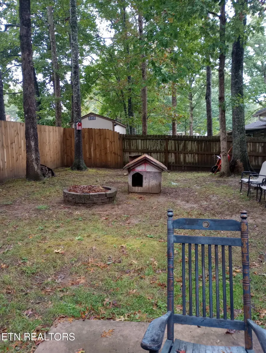 1015 Myrtle Ave, Crossville, TN 38555 - #2