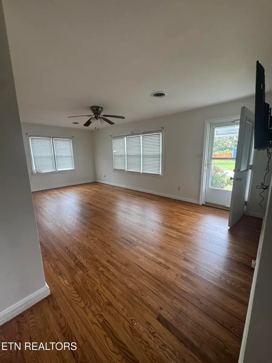 1633 Old Newport Hwy, Newport, TN 37821 - #2