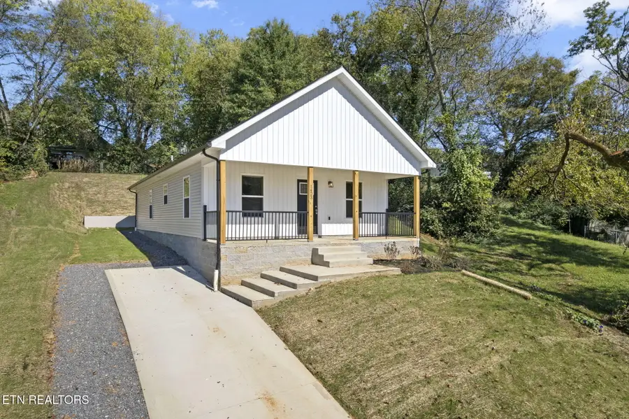 1423 Nolan Ave, Knoxville, TN 37921 - #2