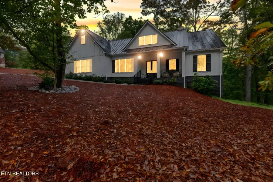 417 High St, Kingston, TN 37763 - #3