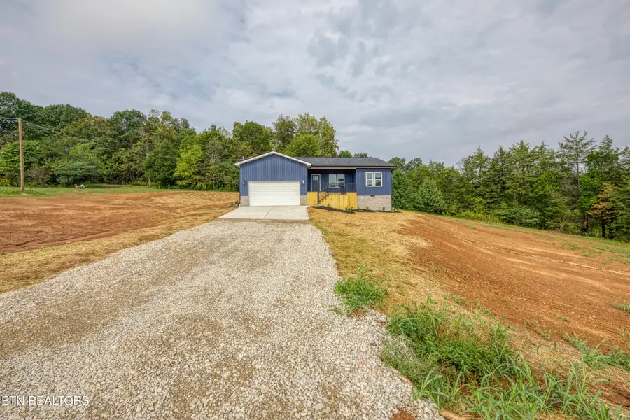120 Huckleberry Hollow Rd, Kingston, TN 37763 - #2