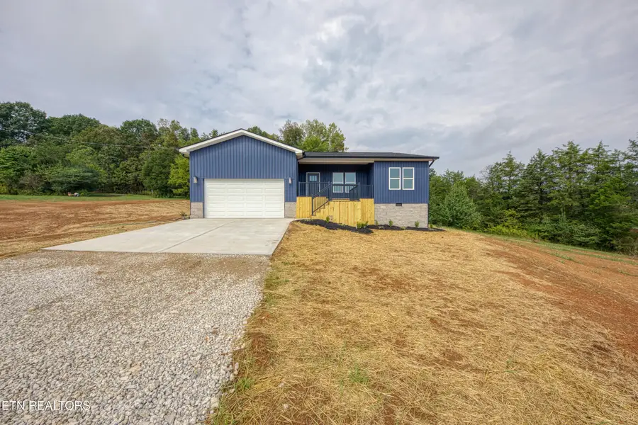 120 Huckleberry Hollow Rd, Kingston, TN 37763 - #3