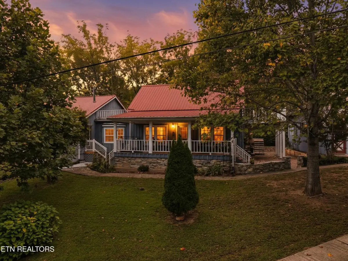 925 Tweed Springs Rd, Greeneville, TN 37743 - #1