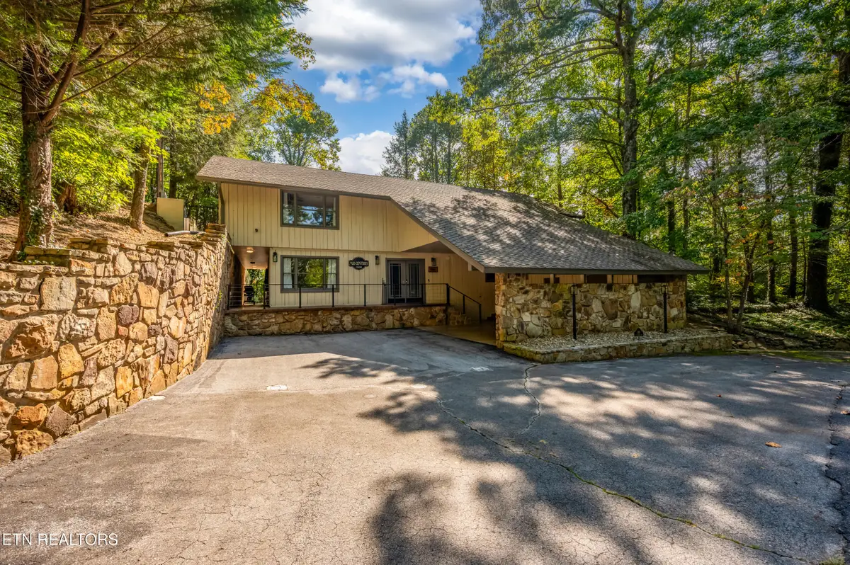 366 Saint Andrews Way, Gatlinburg, TN 37738 - #1