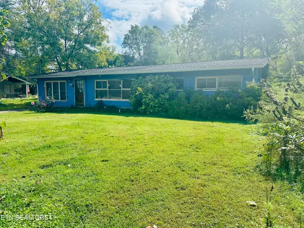 7812 Westacres Drive, Knoxville, TN 37919