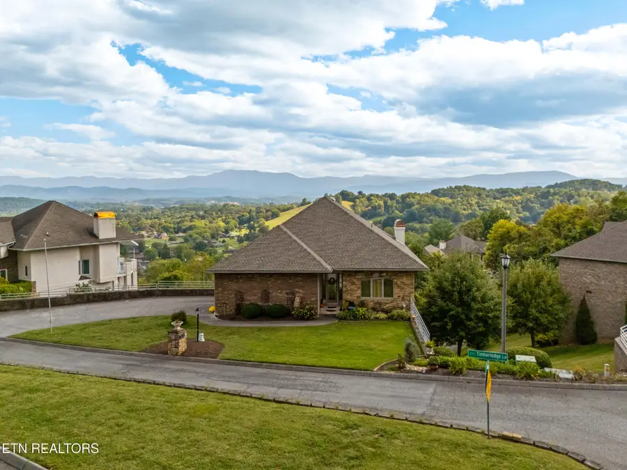 206 Timberlodge Lane, Sevierville, TN 37862 - #2