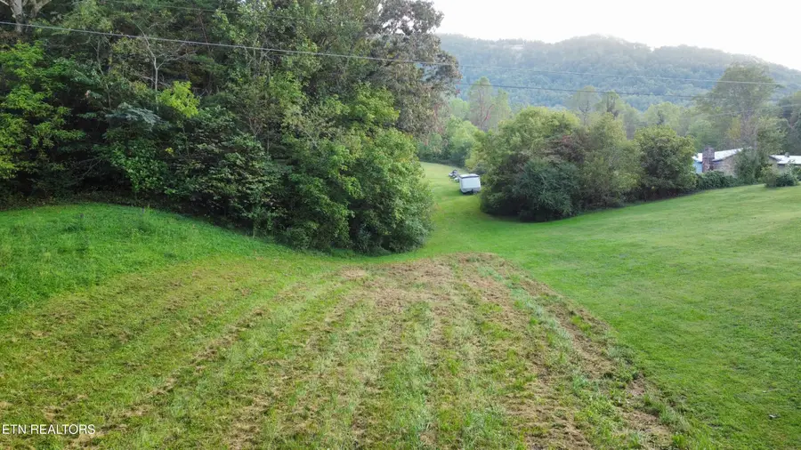 Dry Valley Rd, Townsend, TN 37882 - #2