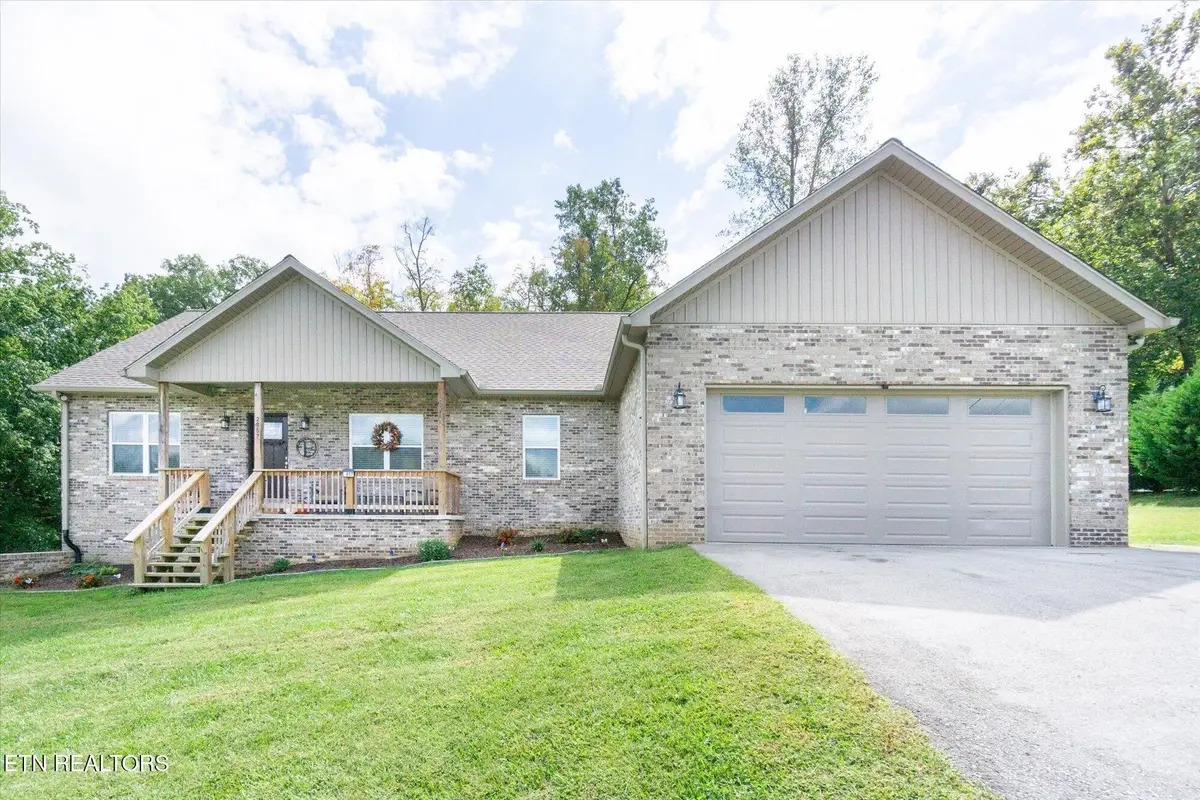 2857 Seven Springs Rd, Cookeville, TN 38506 - #1