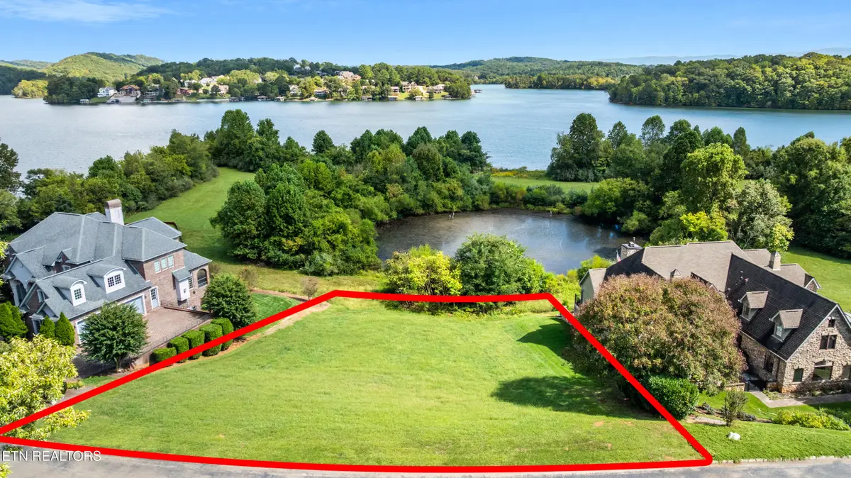 340 Cormorant Drive, Vonore, TN 37885 - #1