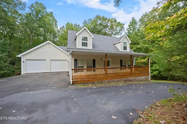 359 E Cove Rd, Monterey, TN 38574