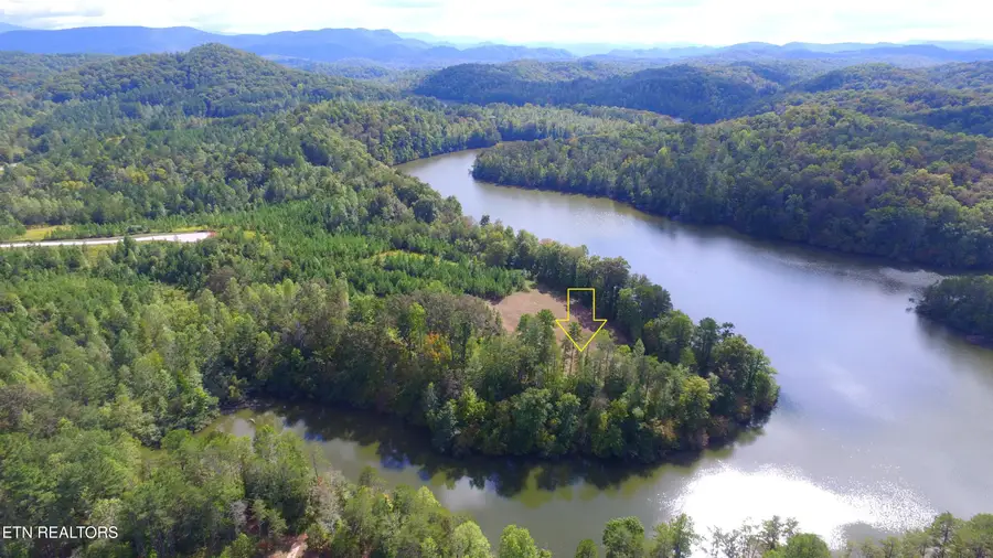 692 Overlook Drive, Vonore, TN 37885 - #3