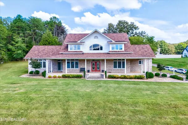 225 Rivers Edge Drive, Loudon, TN 37774