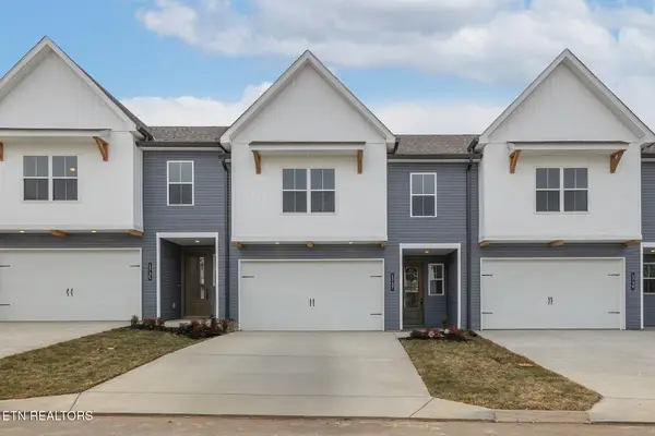 1737 Lateglow Way, Knoxville, TN 37931