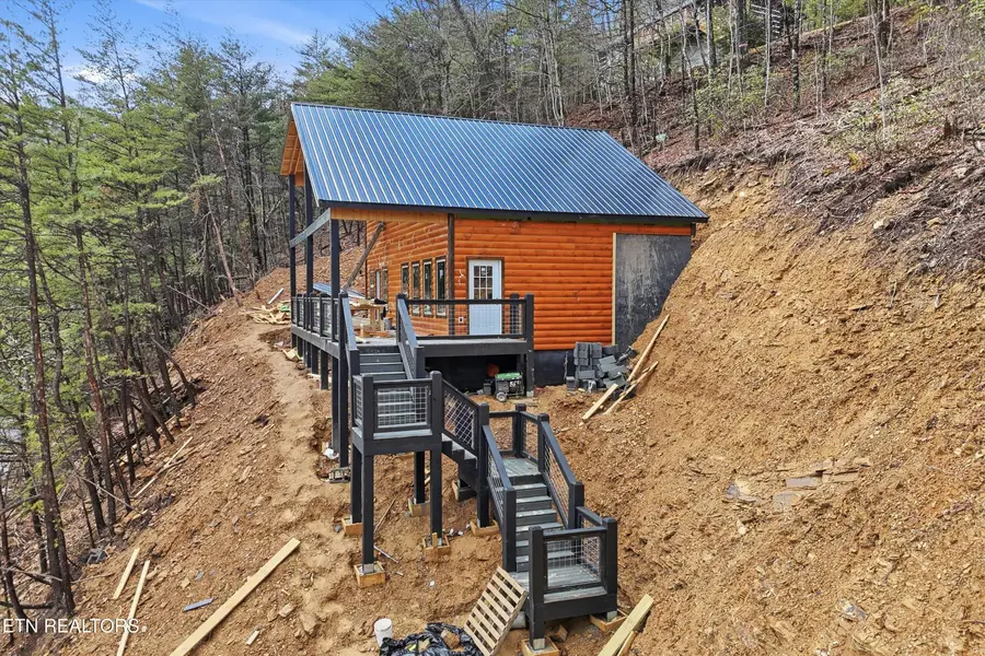 2743 Overholt Tr, Sevierville, TN 37876 - #2