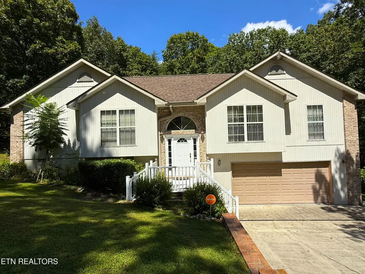148 Fox Run Rd, Crossville, TN 38571 - #1