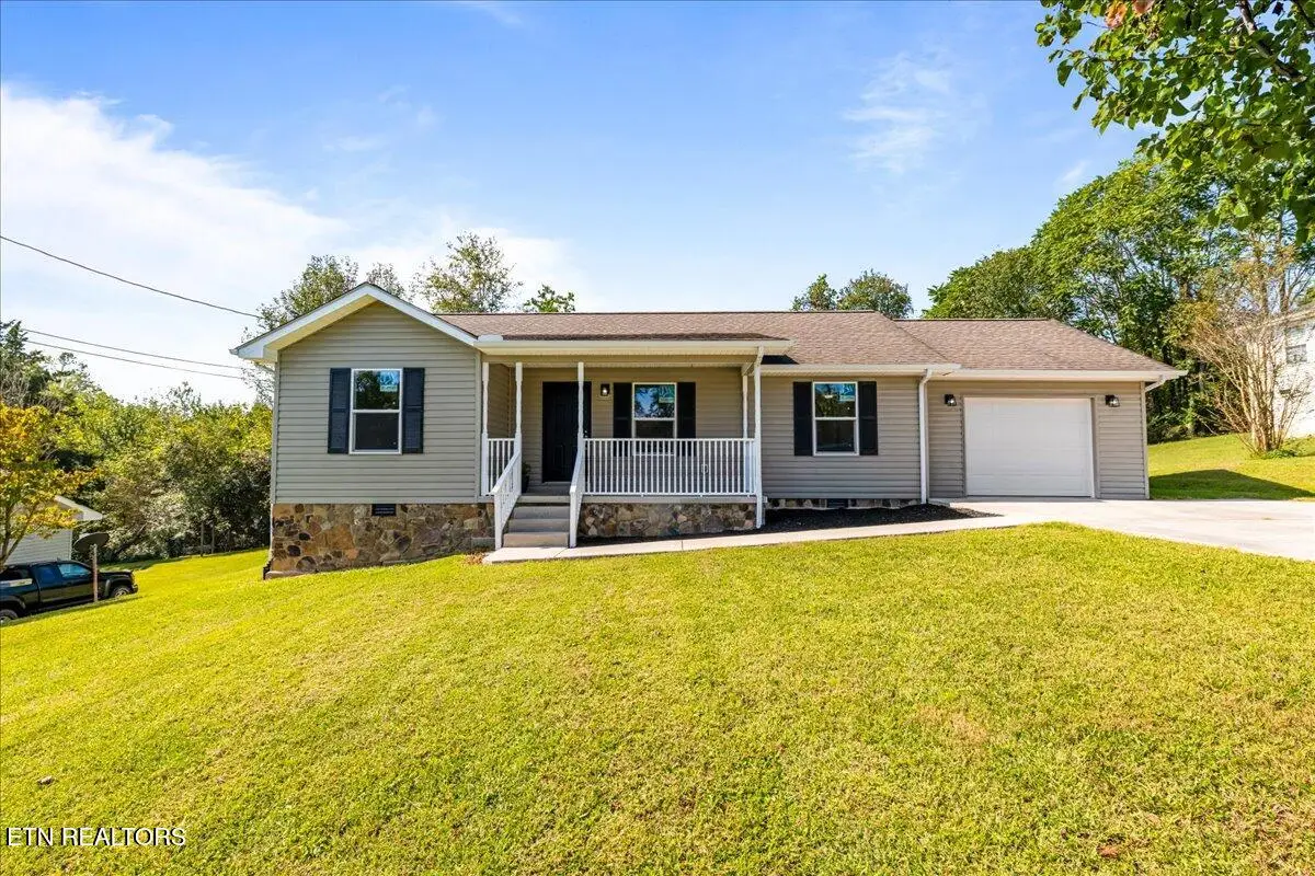 112 Margaret Lane, Jacksboro, TN 37757 - #1