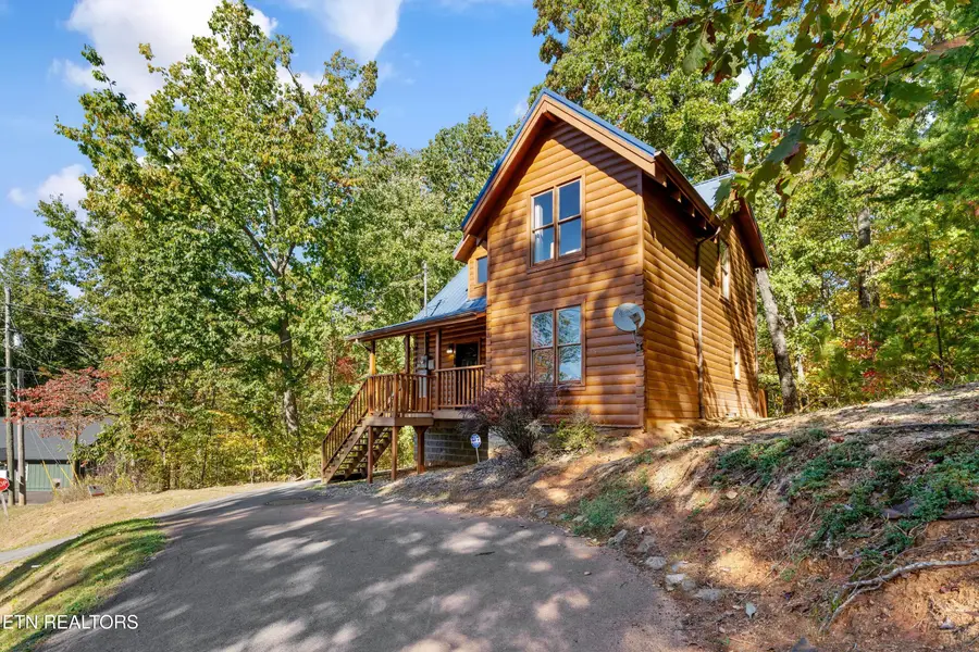 2302 E View Drive, Sevierville, TN 37876 - #2