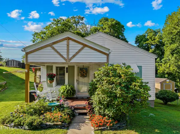 532 Woodlawn Ave, Newport, TN 37821