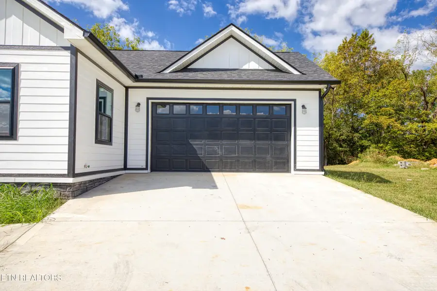 12531 Hickory Creek Rd, Lenoir City, TN 37771 - #3