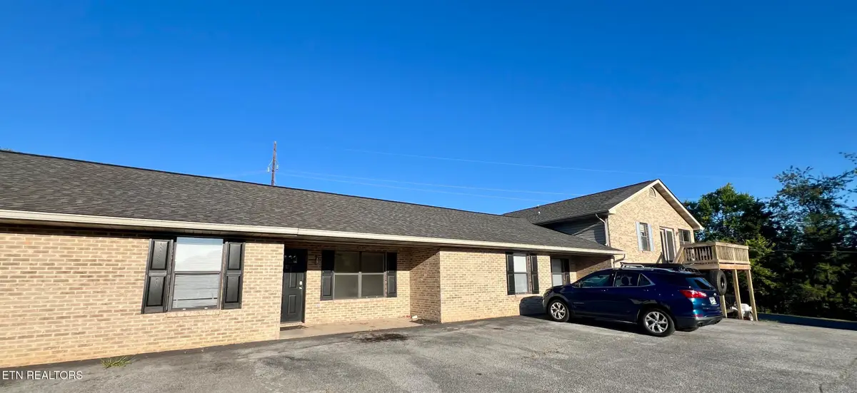 2709 Roberts Rd, Kodak, TN 37764 - #1