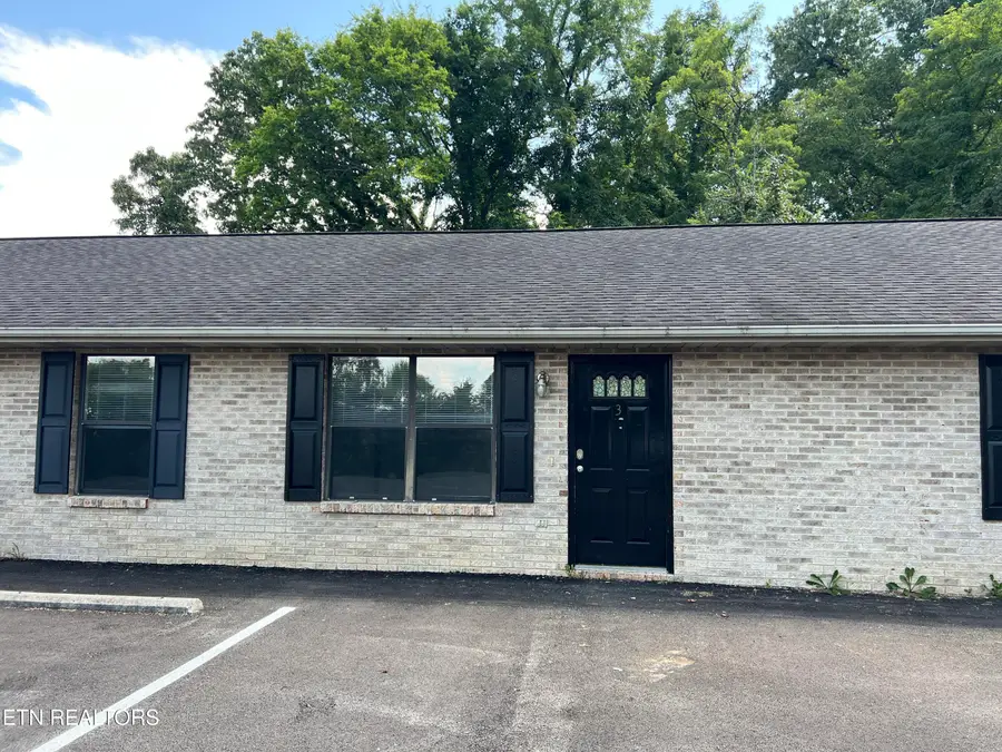 2709 Roberts Rd, Kodak, TN 37764 - #3