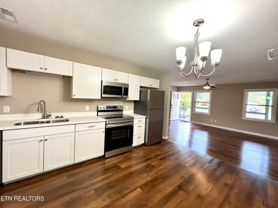 3771 Wears Valley Rd #8, Sevierville, TN 37862 - #2