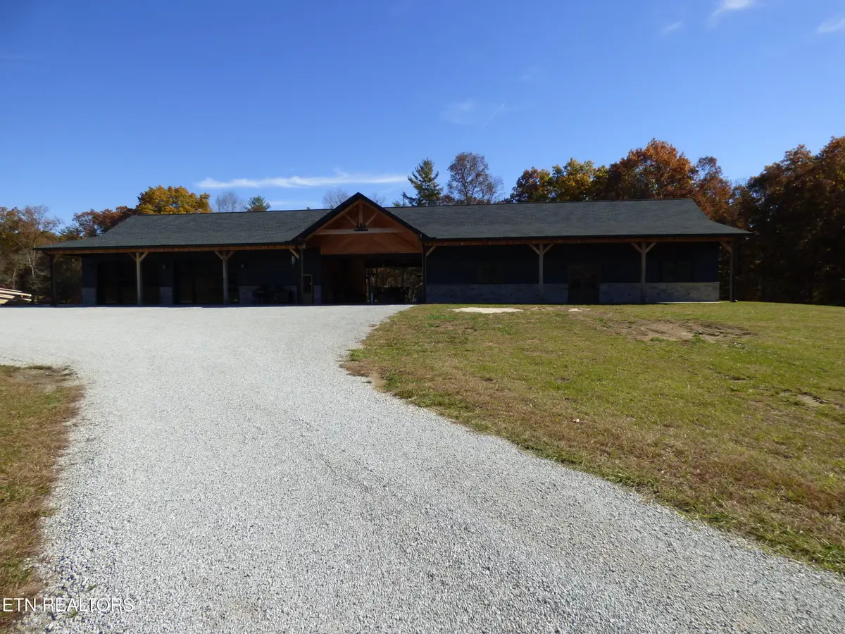 873 S Old Mail Rd, Crossville, TN 38572 - #1