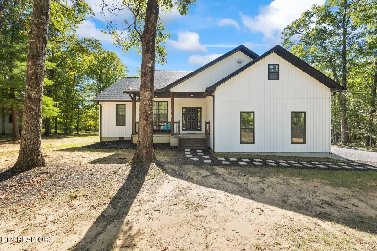 528 St Anthony Drive, Jamestown, TN 38556 - #1