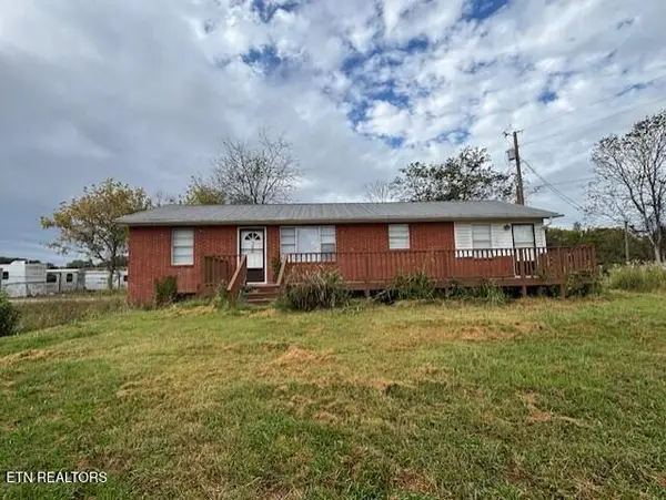 346 W Dumplin Valley Rd, Kodak, TN 37764