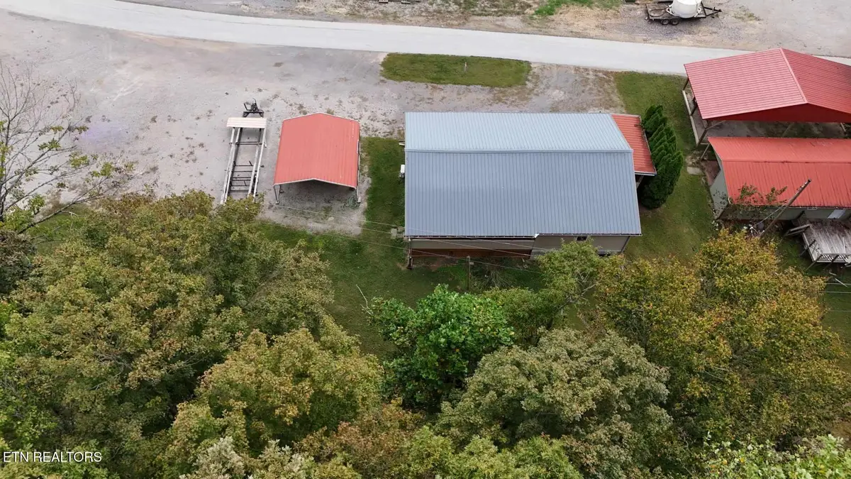 348 Bill Hunter Rd, Celina, TN 38551 - #1
