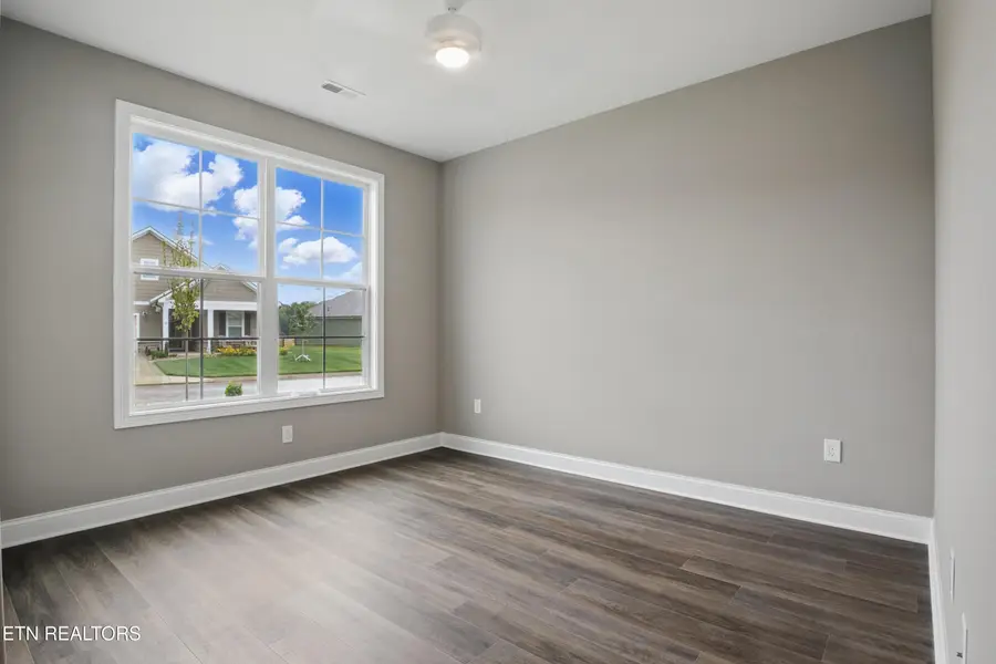 294 Trillium Tr, Lenoir City, TN 37771 - #2