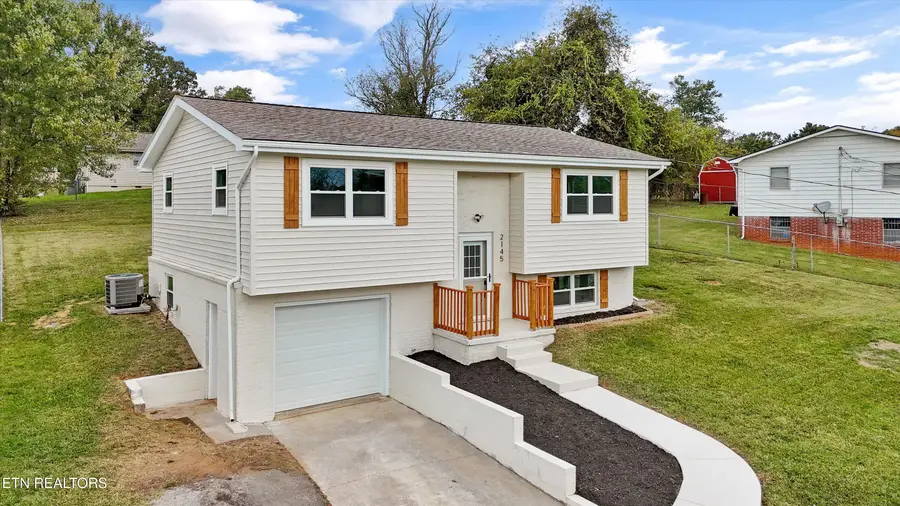 2145 Highland Rd, Maryville, TN 37801 - #2