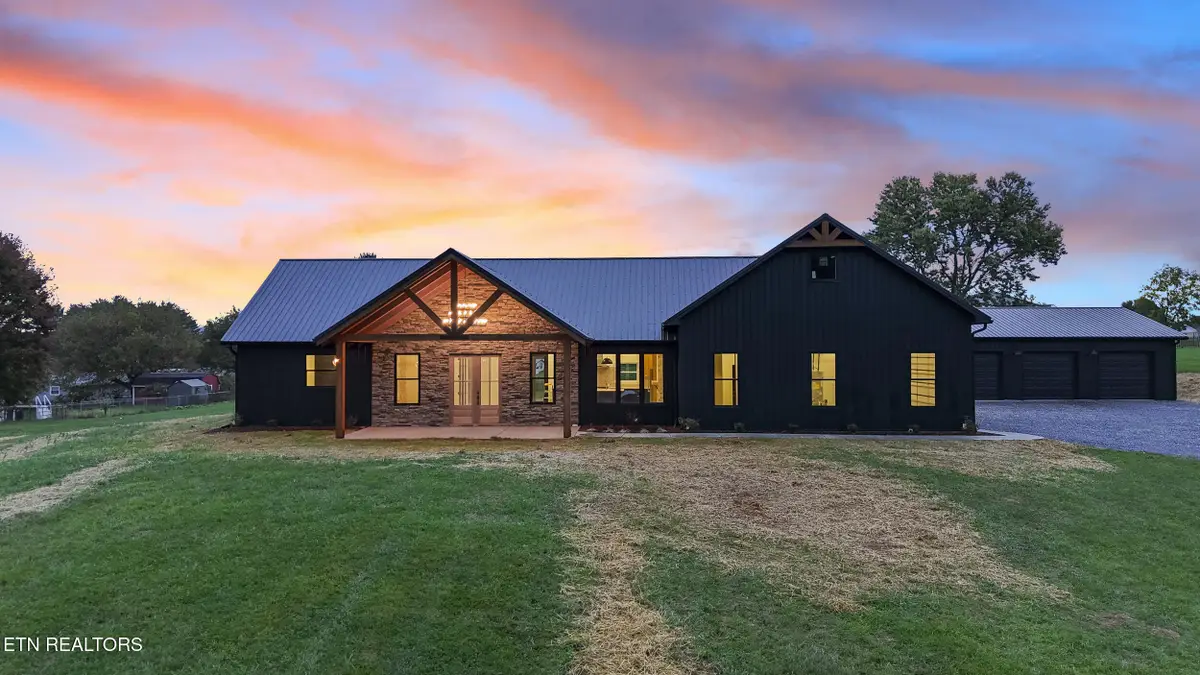 260 Shannon View Rd, Johnson City, TN 37615 - #1