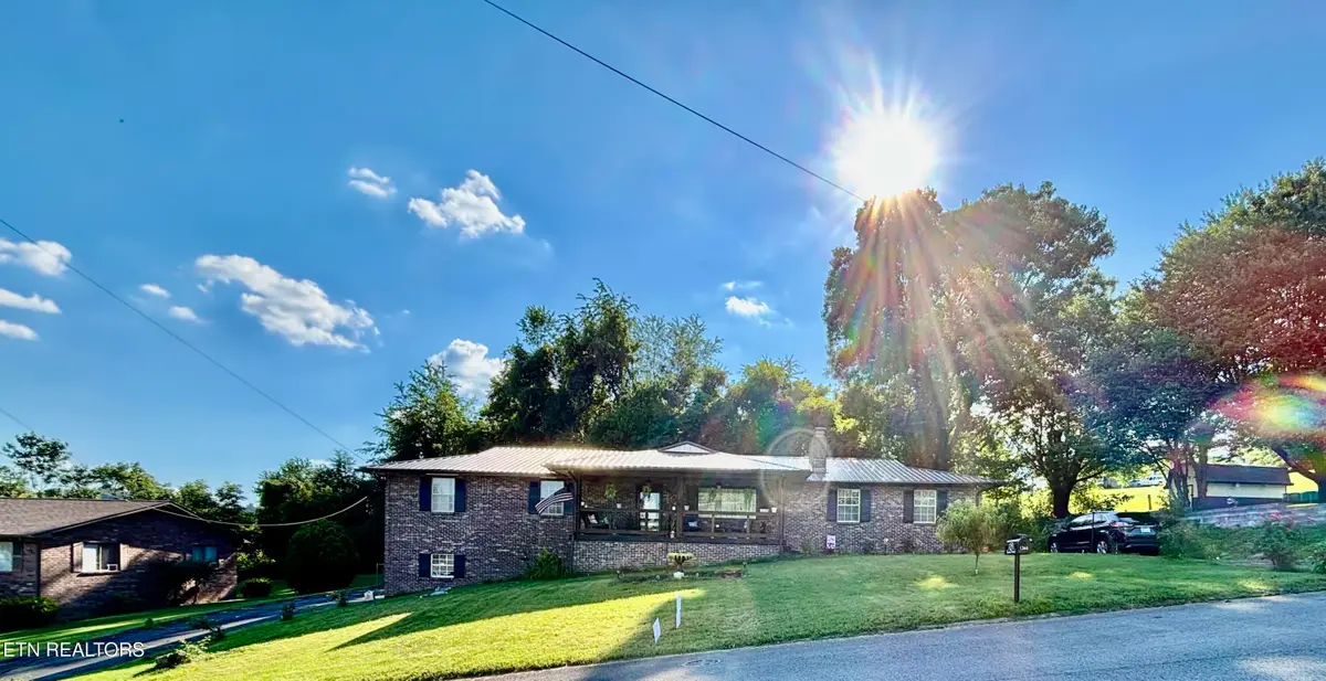 1264 Rowe St, New Tazewell, TN 37825 - #1