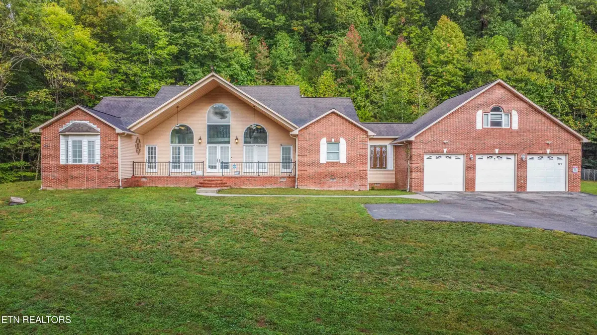 799 Twin Hills Lane, Jacksboro, TN 37757 - #1