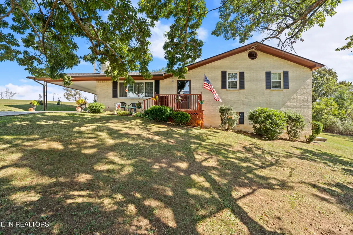 589 Broyles Rd, Spring City, TN 37381 - #1