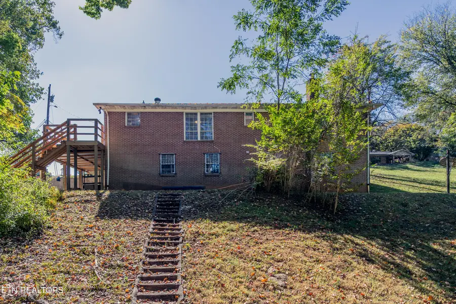 214 Woodland Drive, Kingston, TN 37763 - #2