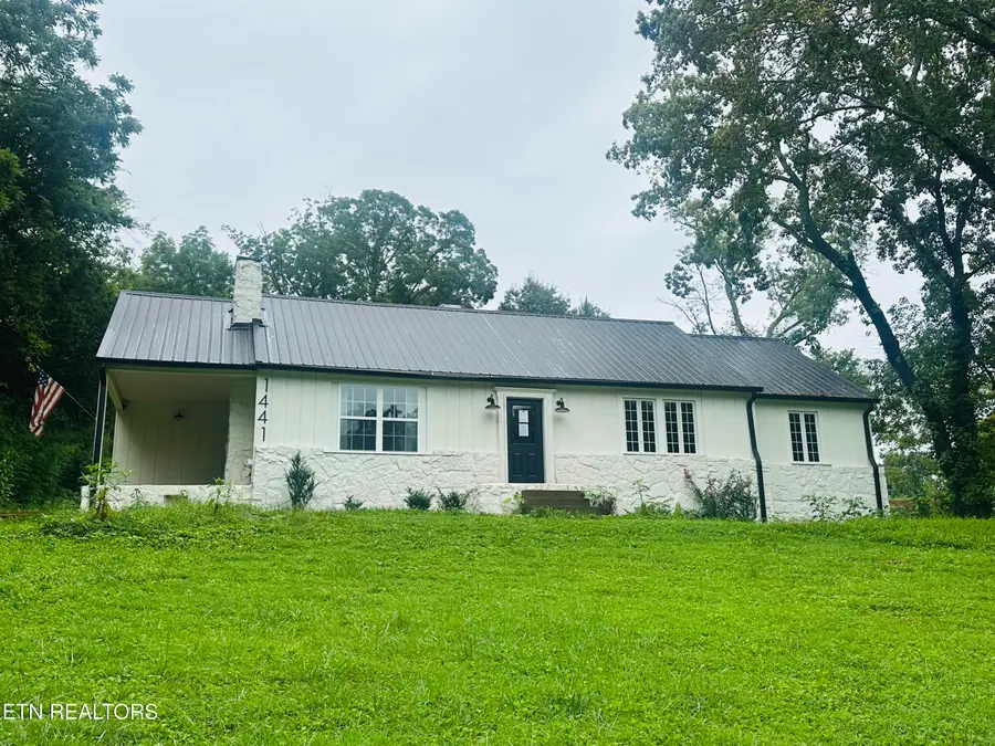 1441 Roberson Springs Rd, Loudon, TN 37774 - #2