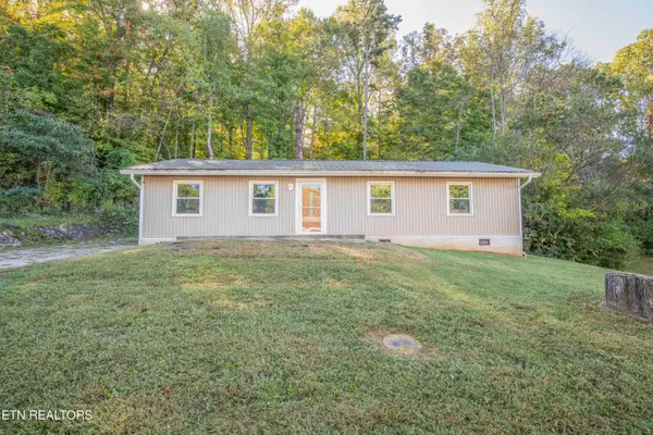 2212 Knollcrest Lane, Knoxville, TN 37920