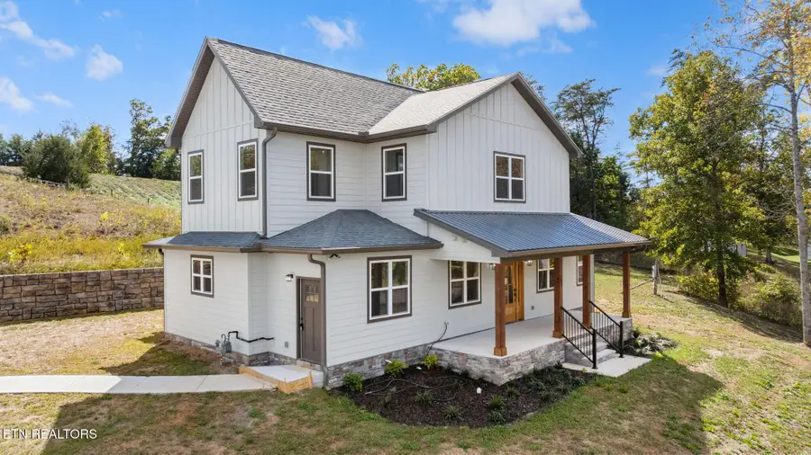 706 Paso Tr, Seymour, TN 37865 - #2