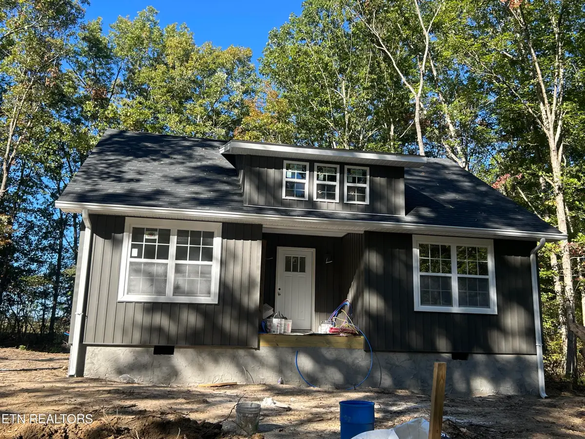 152 George Young Rd, Jamestown, TN 38556 - #1