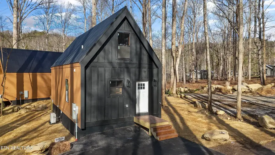 210 Braydens Way, Gatlinburg, TN 37738 - #2