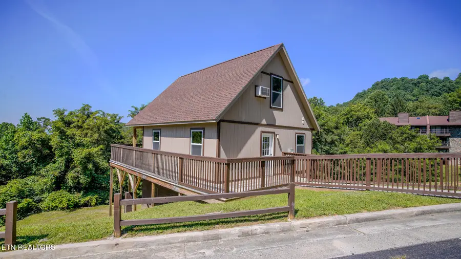 1081 Cove Rd #103, Sevierville, TN 37876 - #3