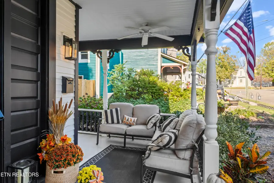 719 Luttrell St, Knoxville, TN 37917 - #3